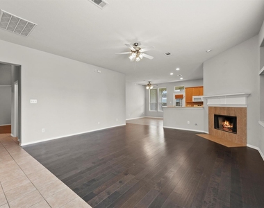 26975 Sabinal Trail - Photo Thumbnail 5