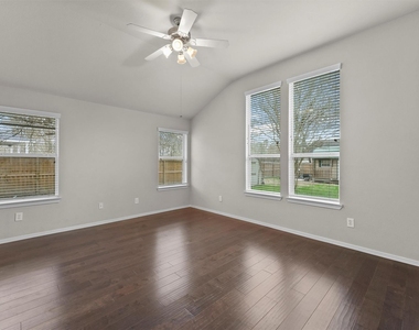 26975 Sabinal Trail - Photo Thumbnail 13