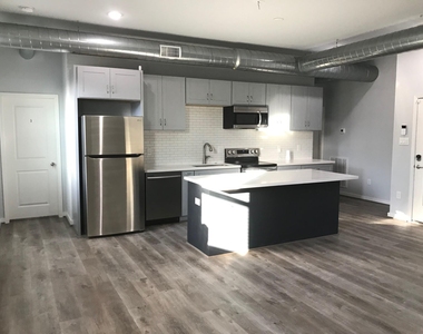 3009 Callie Street - Photo Thumbnail 5