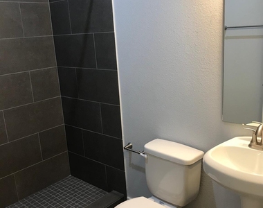 3009 Callie Street - Photo Thumbnail 13