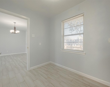 3426 Bradford Street - Photo Thumbnail 14