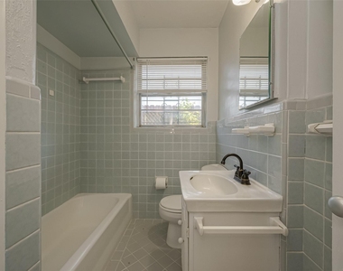 3426 Bradford Street - Photo Thumbnail 33