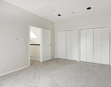 5300 Mercer Street - Photo Thumbnail 19