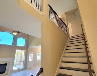 2134 Hill Canyon Court - Photo Thumbnail 21