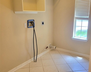 2134 Hill Canyon Court - Photo Thumbnail 14