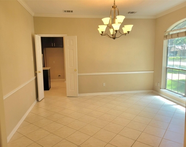 2134 Hill Canyon Court - Photo Thumbnail 5