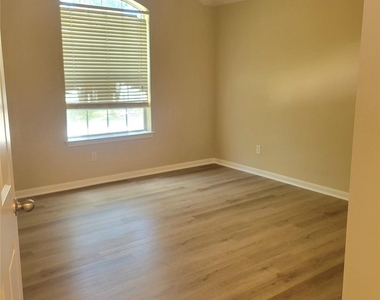 2134 Hill Canyon Court - Photo Thumbnail 26