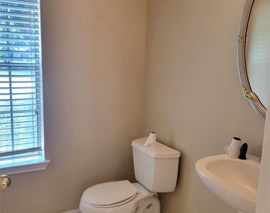 2134 Hill Canyon Court - Photo Thumbnail 13
