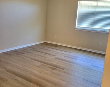 2134 Hill Canyon Court - Photo Thumbnail 27