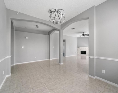 1211 Peacham Court - Photo Thumbnail 6