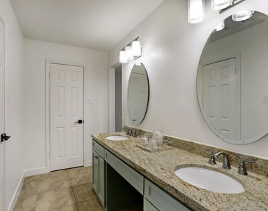 138 S Timber Top Drive - Photo Thumbnail 28