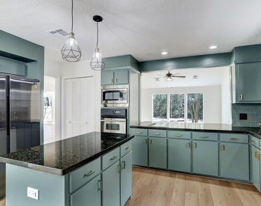 138 S Timber Top Drive - Photo Thumbnail 22