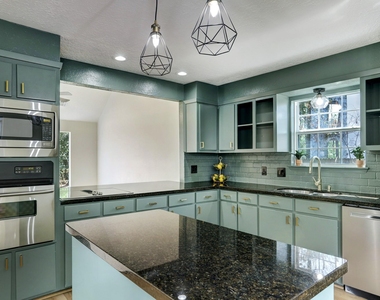138 S Timber Top Drive - Photo Thumbnail 18