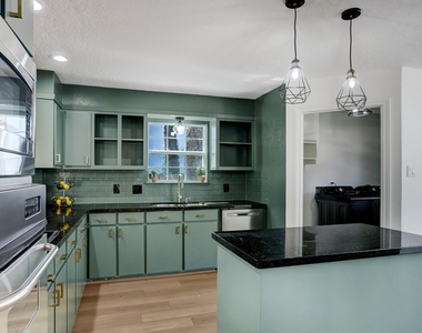138 S Timber Top Drive - Photo Thumbnail 17