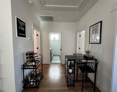 1033 Adele Street - Photo Thumbnail 7