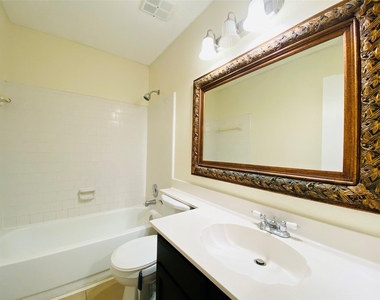 21426 Park Bishop Drive - Photo Thumbnail 3