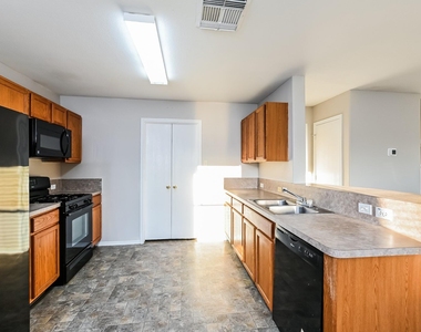 7727 Painted Desert Drive - Photo Thumbnail 3