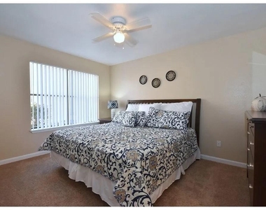 17310 Keith Harrow Boulevard - Photo Thumbnail 7