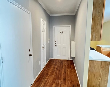2910 Blue Dawn Drive - Photo Thumbnail 2