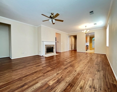 2910 Blue Dawn Drive - Photo Thumbnail 13