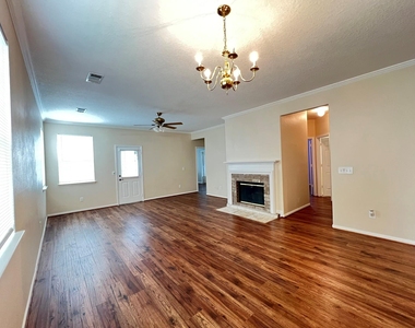 2910 Blue Dawn Drive - Photo Thumbnail 14