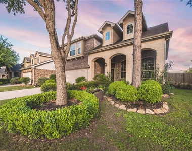 6306 Hidden Alley Drive - Photo Thumbnail 4