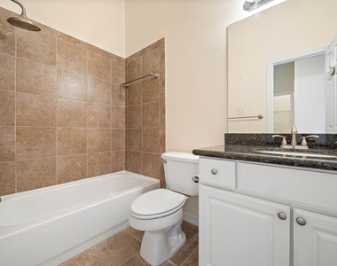912 Sweet Pine Drive - Photo Thumbnail 14