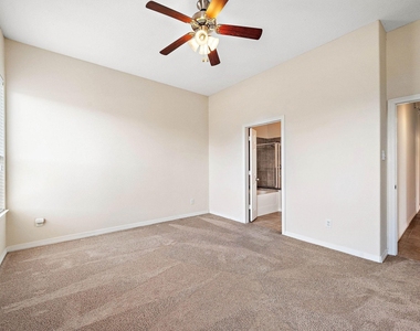 912 Sweet Pine Drive - Photo Thumbnail 9