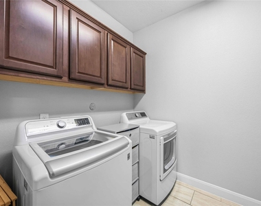 106 Joshuas Place - Photo Thumbnail 25