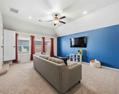 106 Joshuas Place - Photo Thumbnail 18