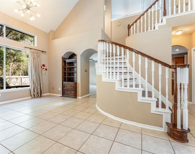 182 N Wimberly Way - Photo Thumbnail 3