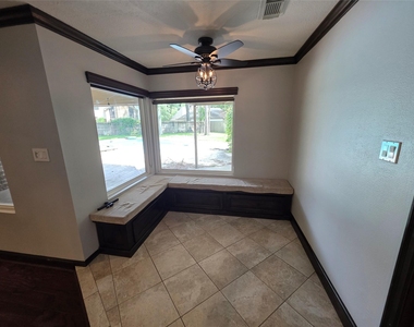 16806 Sandypine Circle - Photo Thumbnail 16