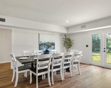 3516 Southmore Boulevard - Photo Thumbnail 4