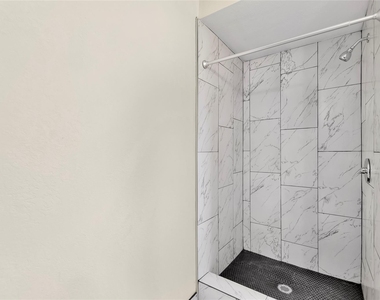 9010 Freeland Street - Photo Thumbnail 15
