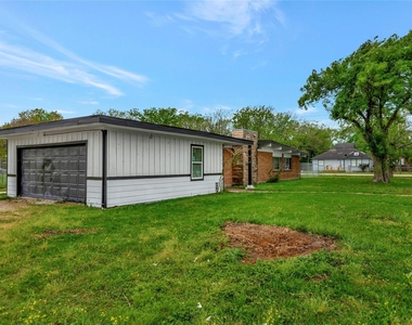9010 Freeland Street - Photo Thumbnail 19
