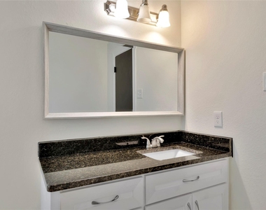 9010 Freeland Street - Photo Thumbnail 14