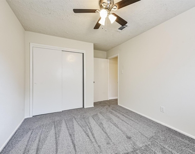 9563 Sutter Park Lane - Photo Thumbnail 20
