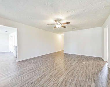 9563 Sutter Park Lane - Photo Thumbnail 4