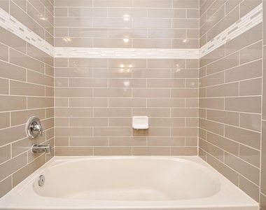 6747 England Street - Photo Thumbnail 15