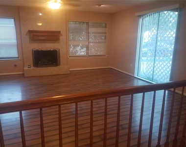 15526 Rio Plaza Drive - Photo Thumbnail 7