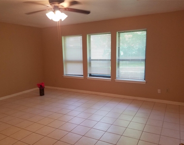 15526 Rio Plaza Drive - Photo Thumbnail 20