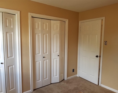 15526 Rio Plaza Drive - Photo Thumbnail 26