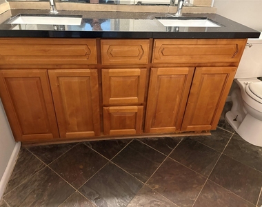 3055 Sw Walnut Bend Lane - Photo Thumbnail 12