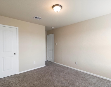 29102 Jacobs River Drive - Photo Thumbnail 20
