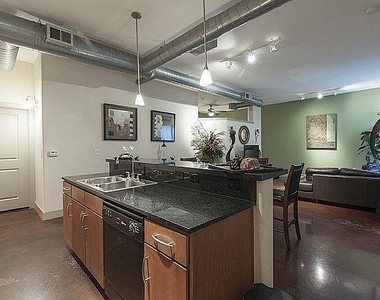 1901 Post Oak Boulevard - Photo Thumbnail 13
