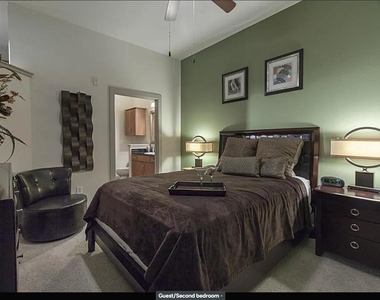 1901 Post Oak Boulevard - Photo Thumbnail 19