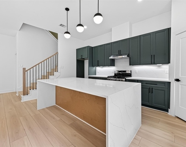 969 Highland Light Lane - Photo Thumbnail 5