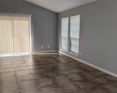 8314 Beechnut Street - Photo Thumbnail 4