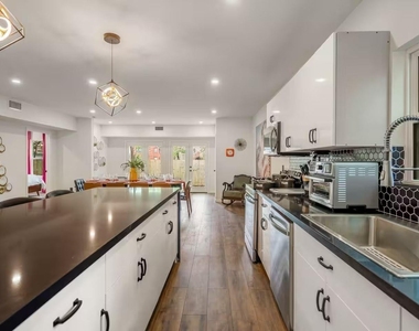 2618 Truxillo Street - Photo Thumbnail 10