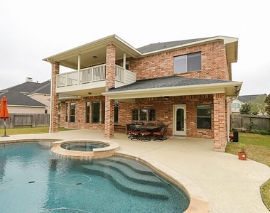 7610 Hampton Bay Lane - Photo Thumbnail 17